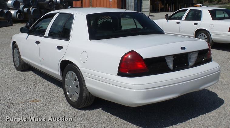 image for item BK9579 2009 Ford Crown Victoria Police Interceptor