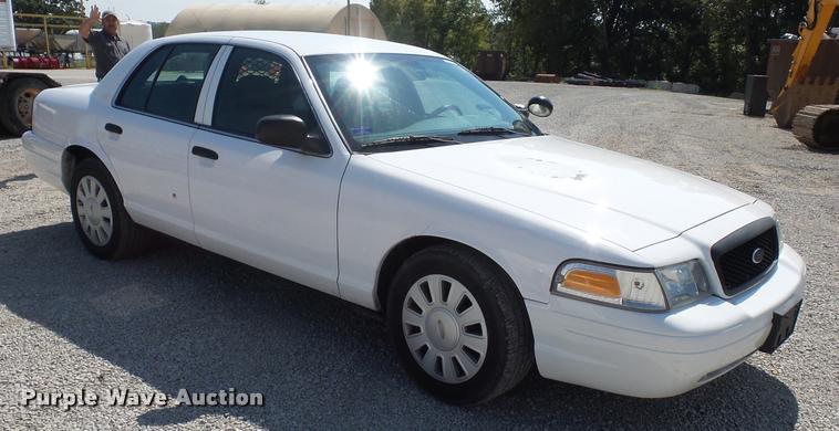 image for item BK9579 2009 Ford Crown Victoria Police Interceptor