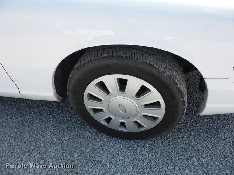 image for item BK9579 2009 Ford Crown Victoria Police Interceptor