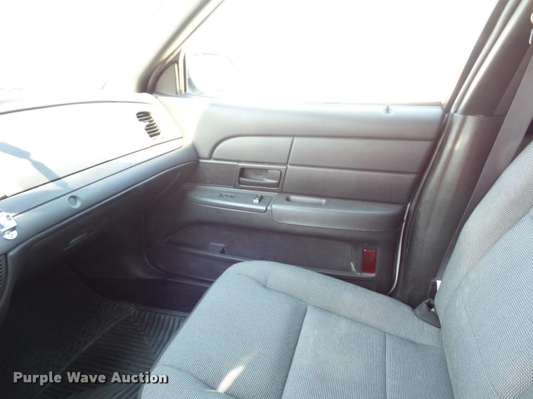image for item BK9579 2009 Ford Crown Victoria Police Interceptor