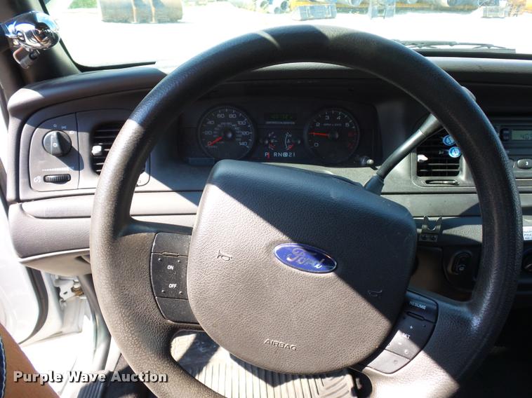 image for item BK9579 2009 Ford Crown Victoria Police Interceptor