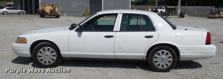 image for item BK9581 2011 Ford Crown Victoria Police Interceptor