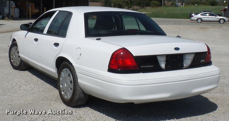 image for item BK9581 2011 Ford Crown Victoria Police Interceptor