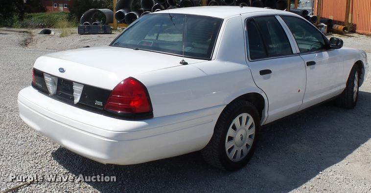 image for item BK9581 2011 Ford Crown Victoria Police Interceptor