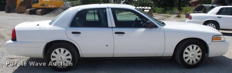 image for item BK9581 2011 Ford Crown Victoria Police Interceptor