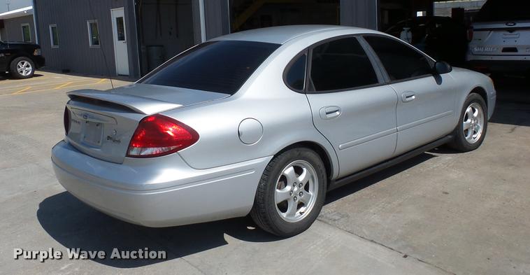 image for item BK9582 2006 Ford Taurus