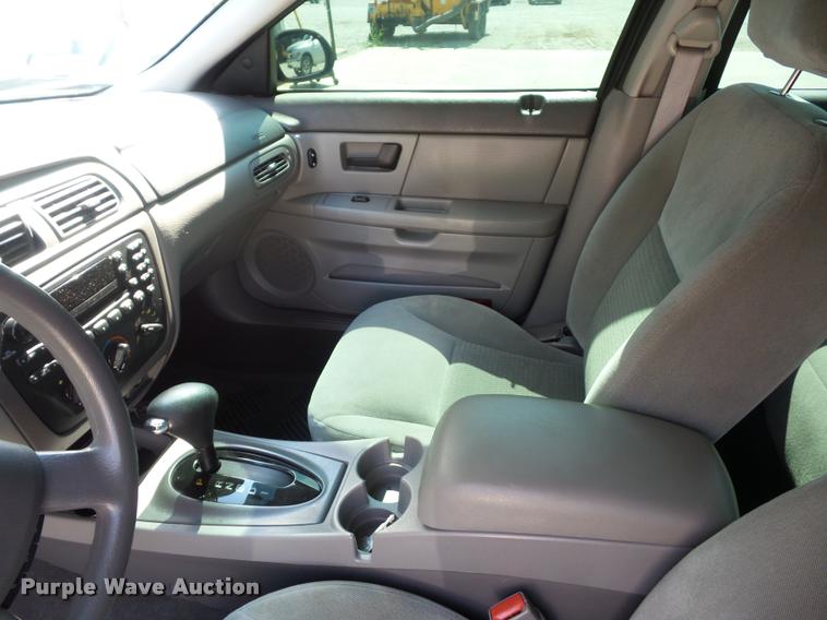 image for item BK9582 2006 Ford Taurus