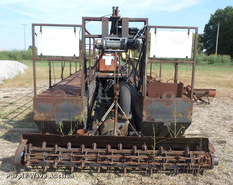 image for item BK9585 1989 VMI 415 mini dredge