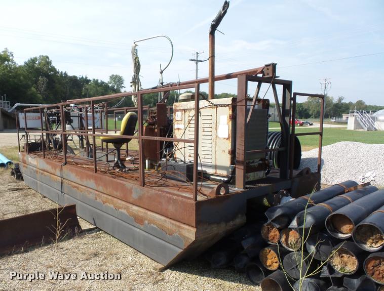 image for item BK9585 1989 VMI 415 mini dredge