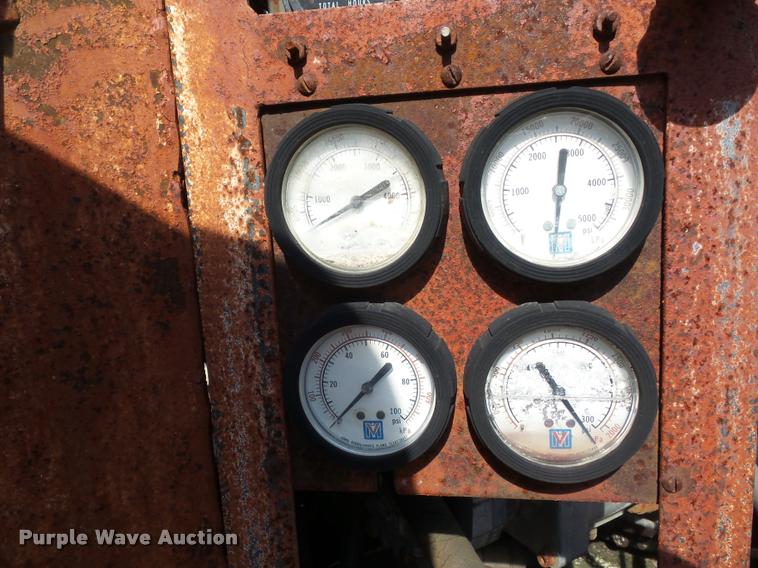 image for item BK9585 1989 VMI 415 mini dredge