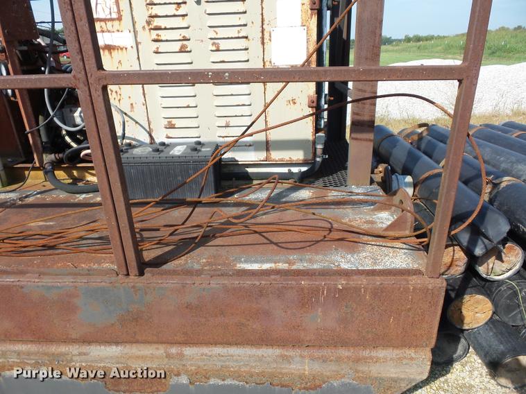 image for item BK9585 1989 VMI 415 mini dredge