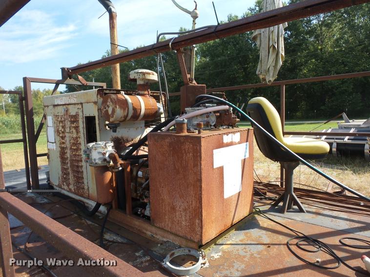 image for item BK9585 1989 VMI 415 mini dredge