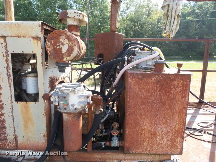 image for item BK9585 1989 VMI 415 mini dredge