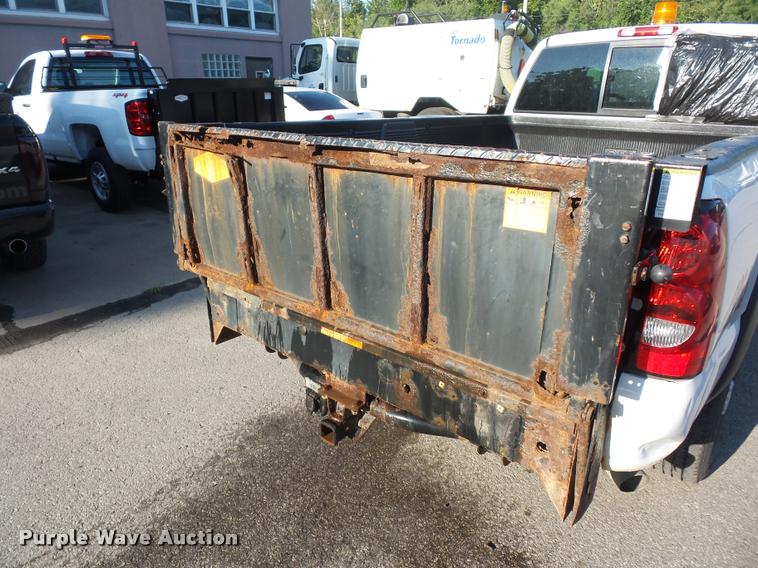 image for item BK9597 2006 Chevrolet Silverado 2500HD pickup truck