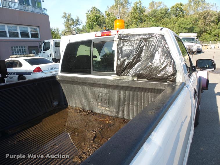 image for item BK9597 2006 Chevrolet Silverado 2500HD pickup truck