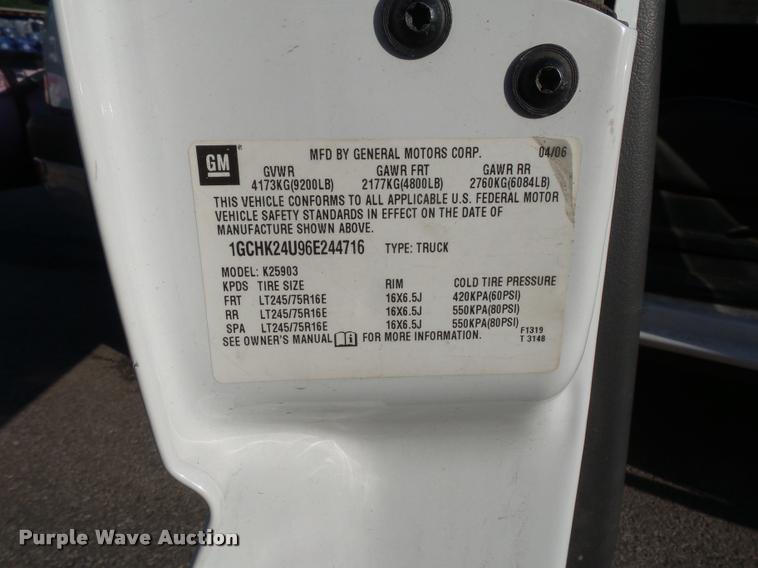 image for item BK9597 2006 Chevrolet Silverado 2500HD pickup truck