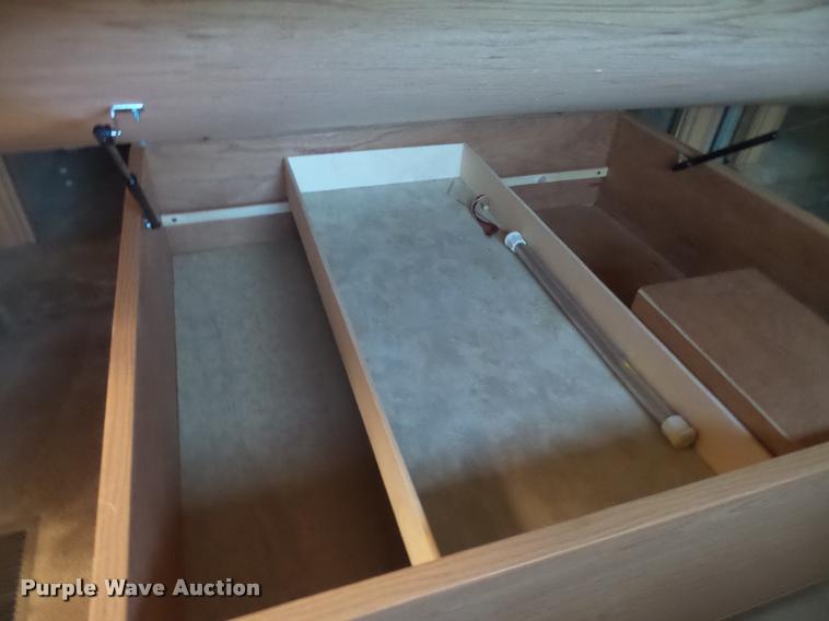 image for item BU9792 2008 Fleetwood Quantum 375RLQS Extreme Edition camper