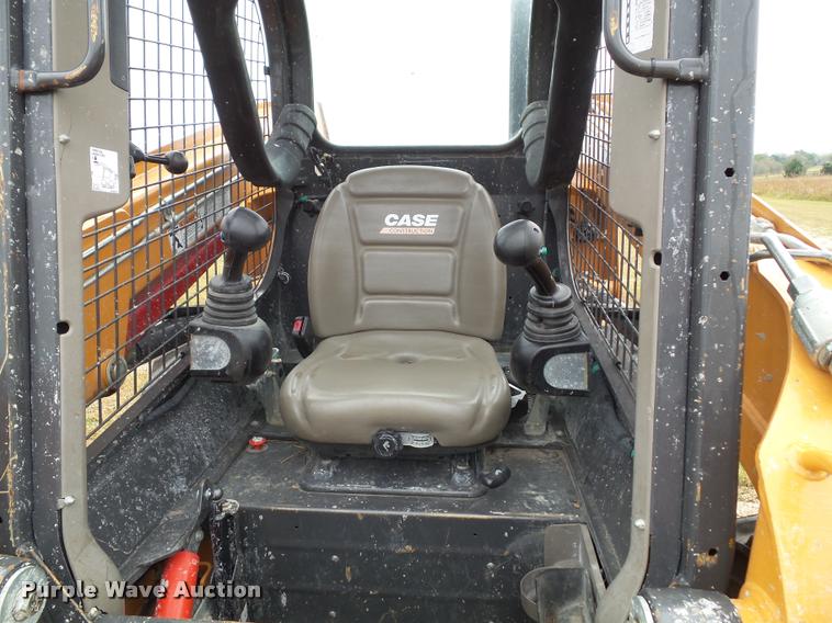 image for item BV9372 2012 Case SR220 skid steer