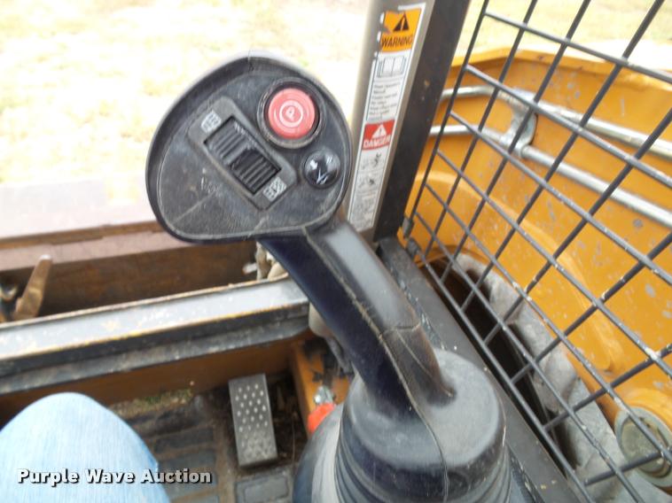 image for item BV9372 2012 Case SR220 skid steer