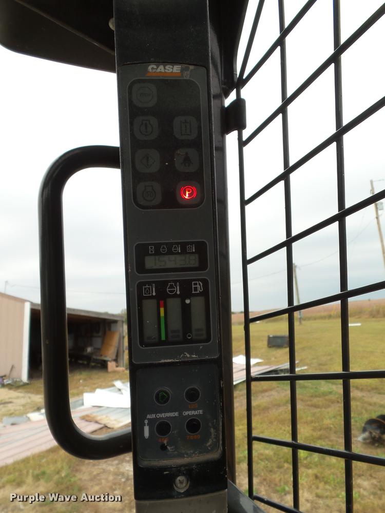 image for item BV9372 2012 Case SR220 skid steer