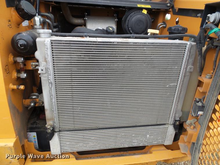 image for item BV9372 2012 Case SR220 skid steer