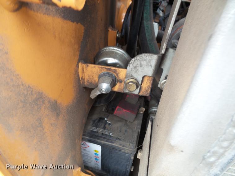 image for item BV9372 2012 Case SR220 skid steer