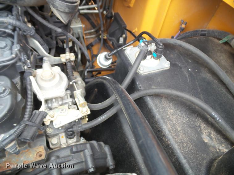 image for item BV9372 2012 Case SR220 skid steer