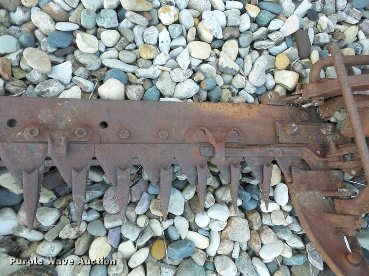 image for item BV9890 Farmall sickle mower