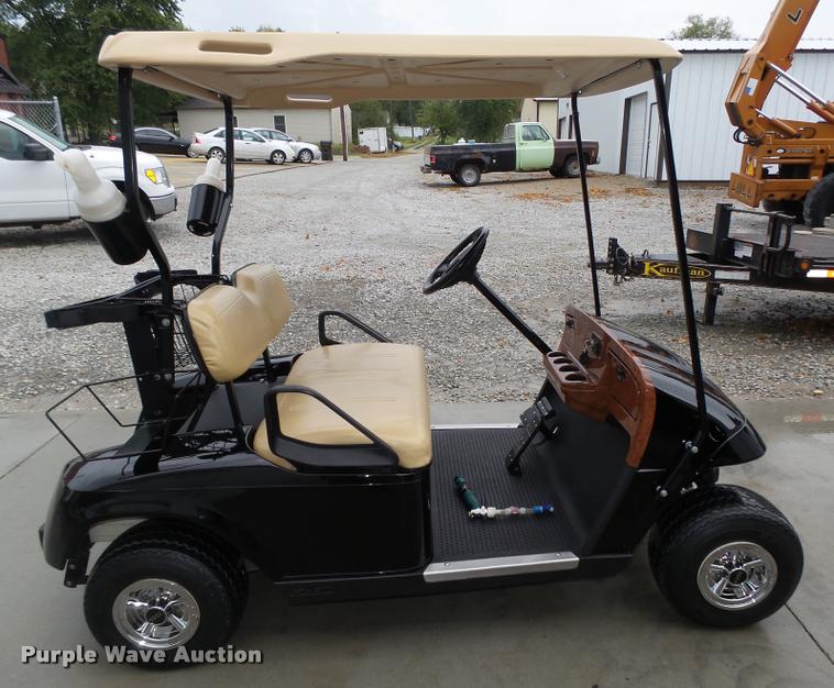 image for item BX9222 2010 Ez-go golf cart