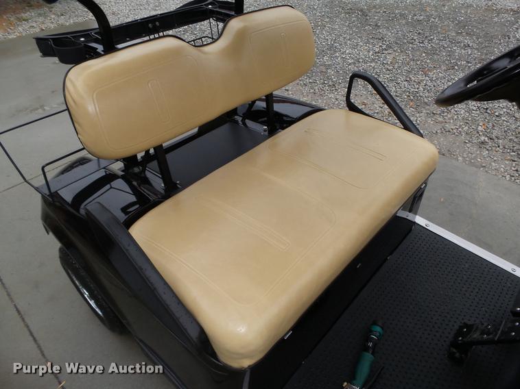 image for item BX9222 2010 Ez-go golf cart