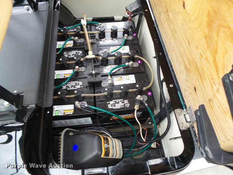 image for item BX9222 2010 Ez-go golf cart