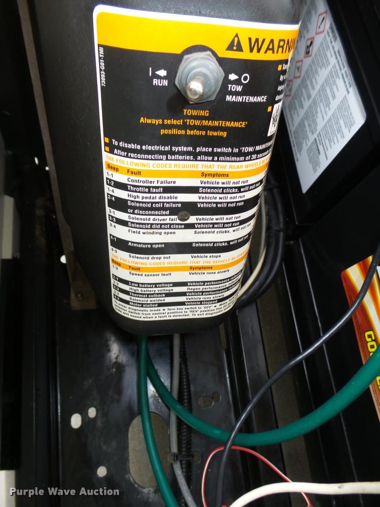 image for item BX9222 2010 Ez-go golf cart