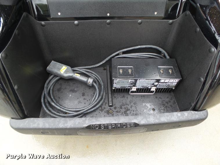image for item BX9222 2010 Ez-go golf cart