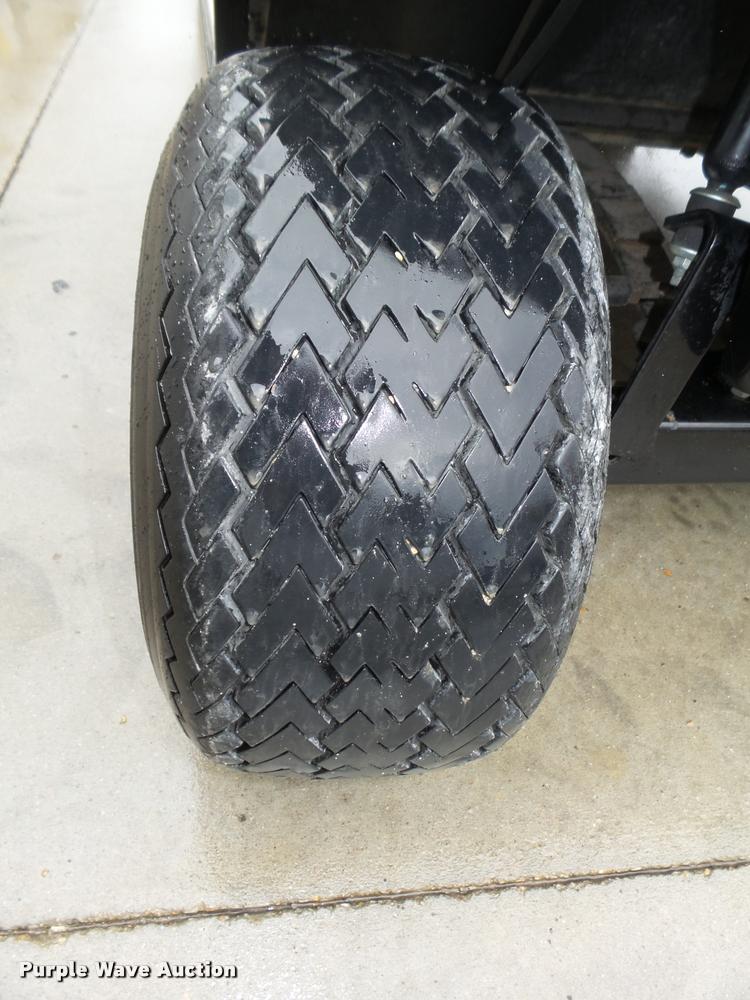 image for item BX9222 2010 Ez-go golf cart