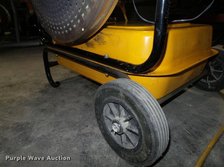 image for item BX9226 Direct fired radiant heater