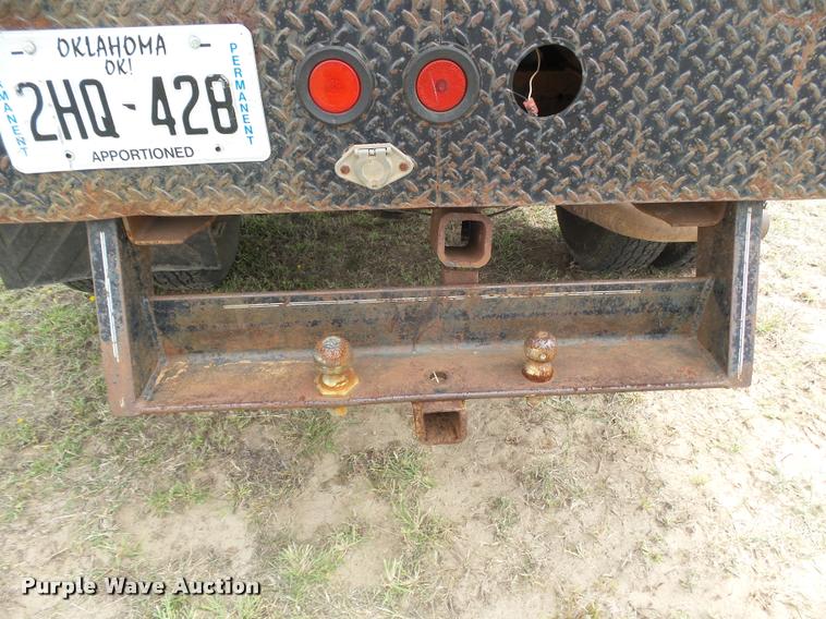 image for item BY9597 1995 Ford F450 Super Duty XLT flatbed truck