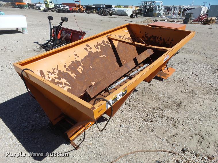 image for item CA9944 Henderson spreader