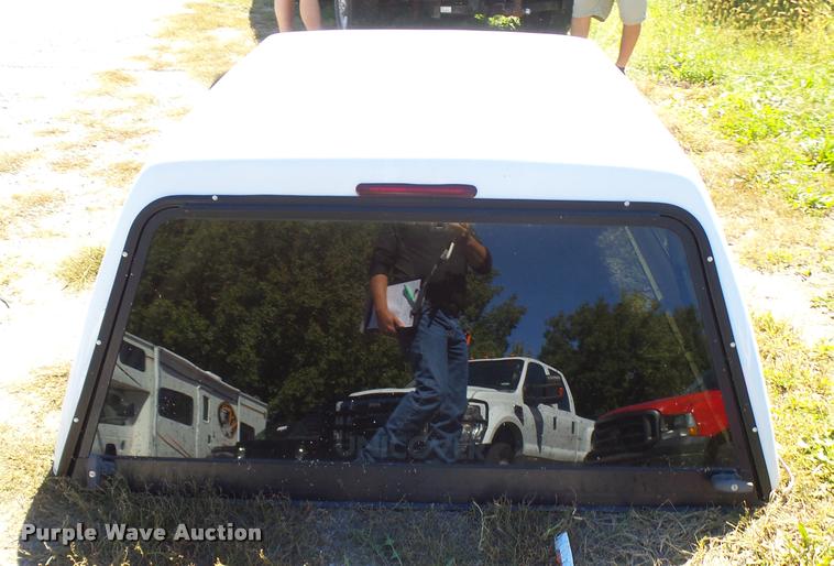 image for item CC9035 Unicover Safari camper shell