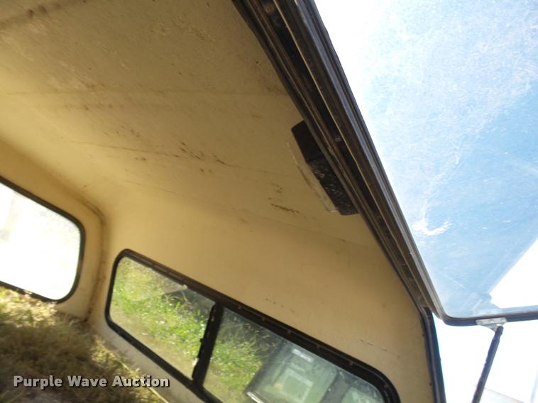 image for item CC9035 Unicover Safari camper shell