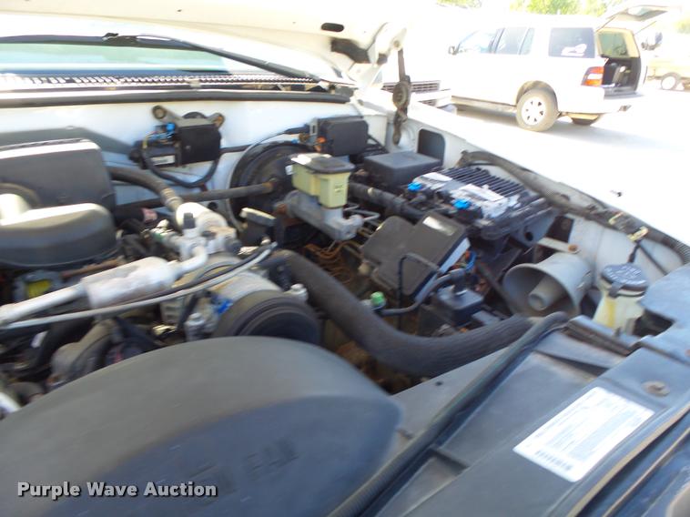 image for item CC9399 1999 Chevrolet 2500 pickup truck