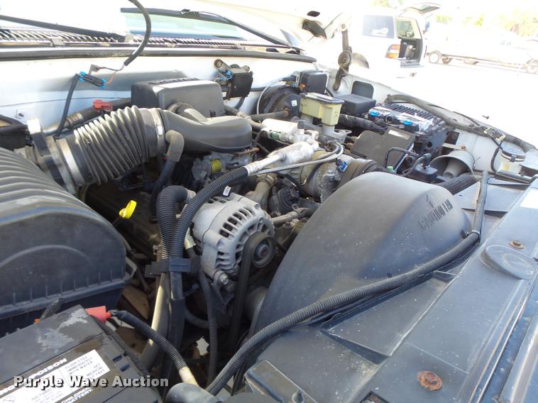 image for item CC9399 1999 Chevrolet 2500 pickup truck