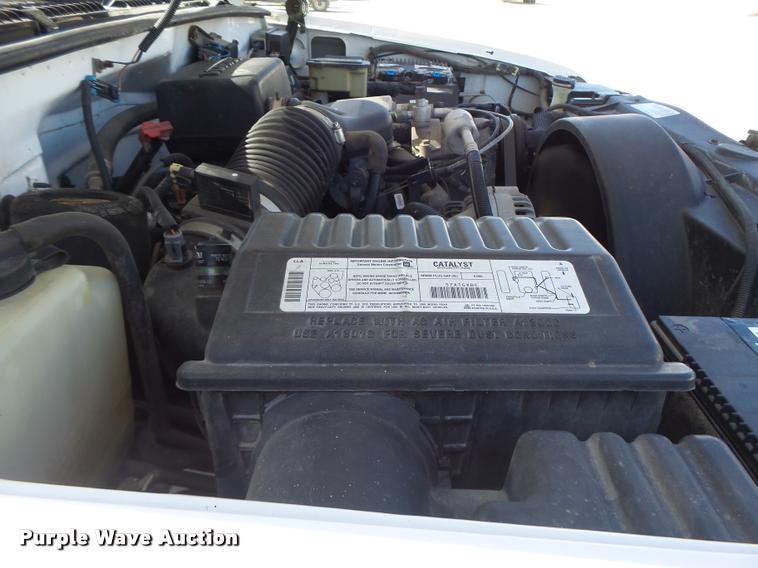 image for item CC9399 1999 Chevrolet 2500 pickup truck