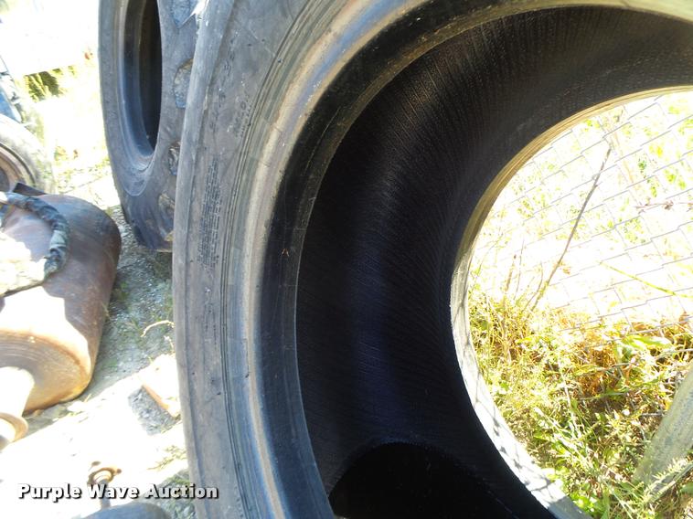 image for item CC9400 Firestone tires