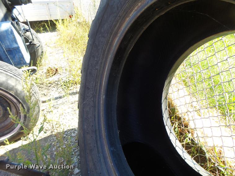 image for item CC9400 Firestone tires