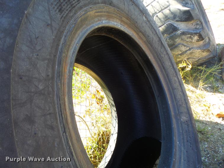 image for item CC9400 Firestone tires