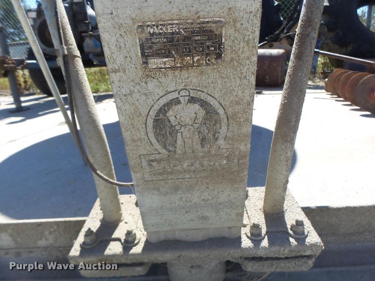 image for item CC9404 Wacker P31A vibratory screed