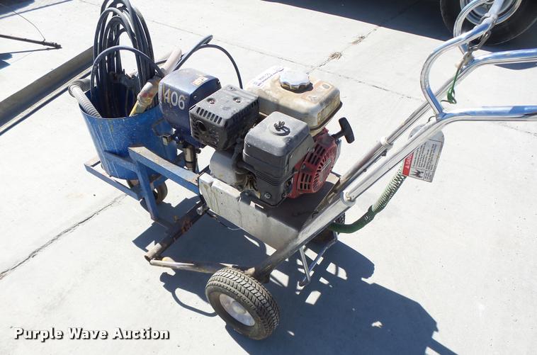 image for item CC9406 Graco Imax 3900 paint sprayer