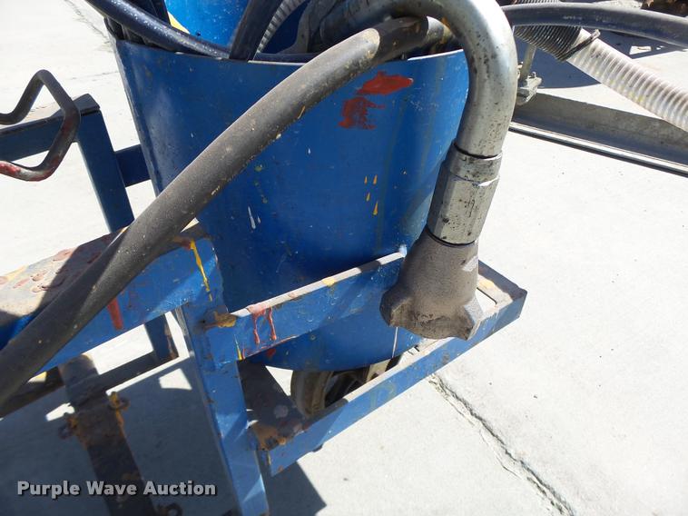 image for item CC9406 Graco Imax 3900 paint sprayer