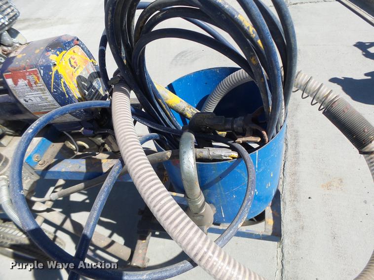 image for item CC9406 Graco Imax 3900 paint sprayer