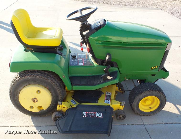 image for item DA2906 John Deere 345 lawn mower